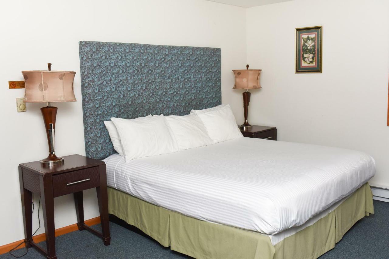 Chestnut Grove Family Resort Mount Pocono Exterior foto