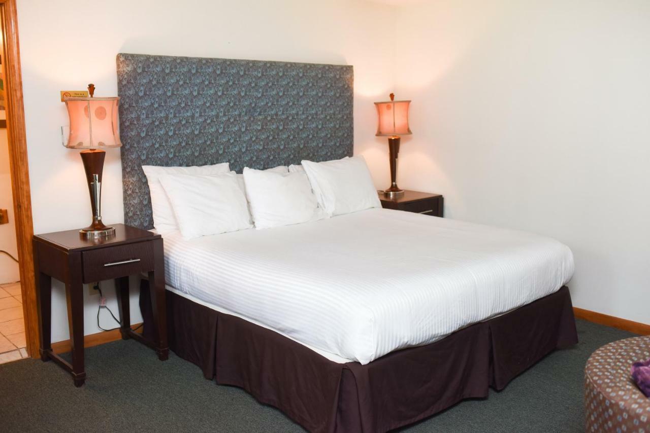 Chestnut Grove Family Resort Mount Pocono Exterior foto